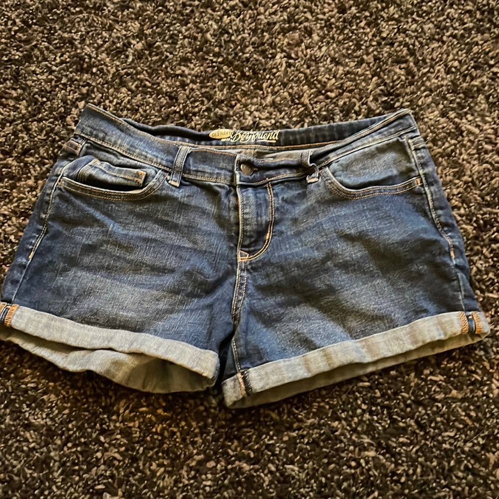 Old Navy boyfriend shorts size 6